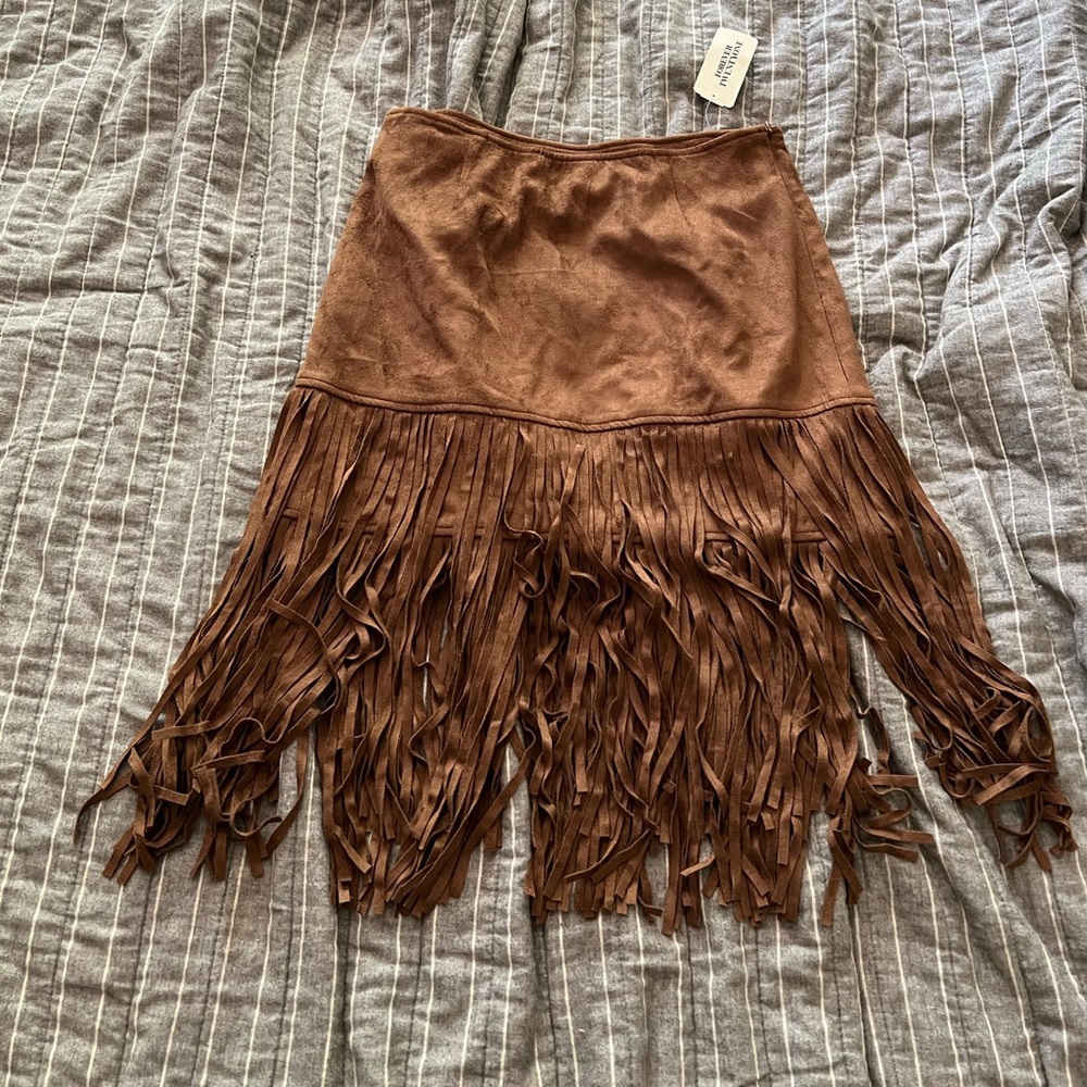 NWT fringe skirt - Picture 3 of 5